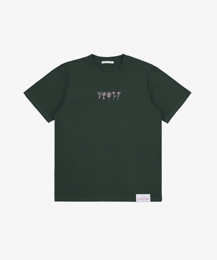TXT] Act : Sweet Mirage In Dome : S/S T-Shirt – krmerch