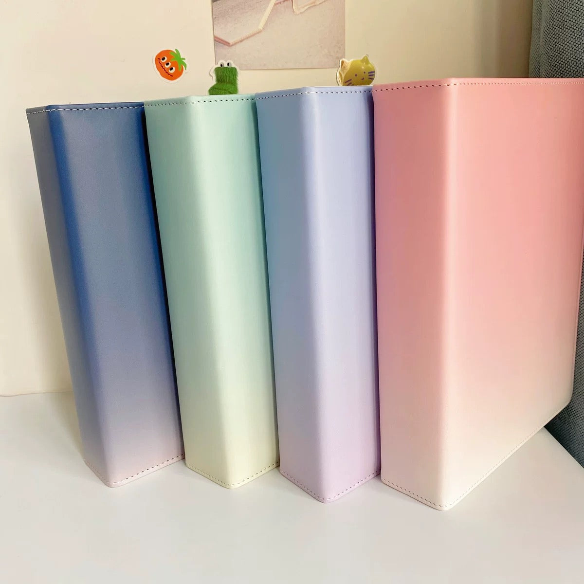 A5 Gradient Binder