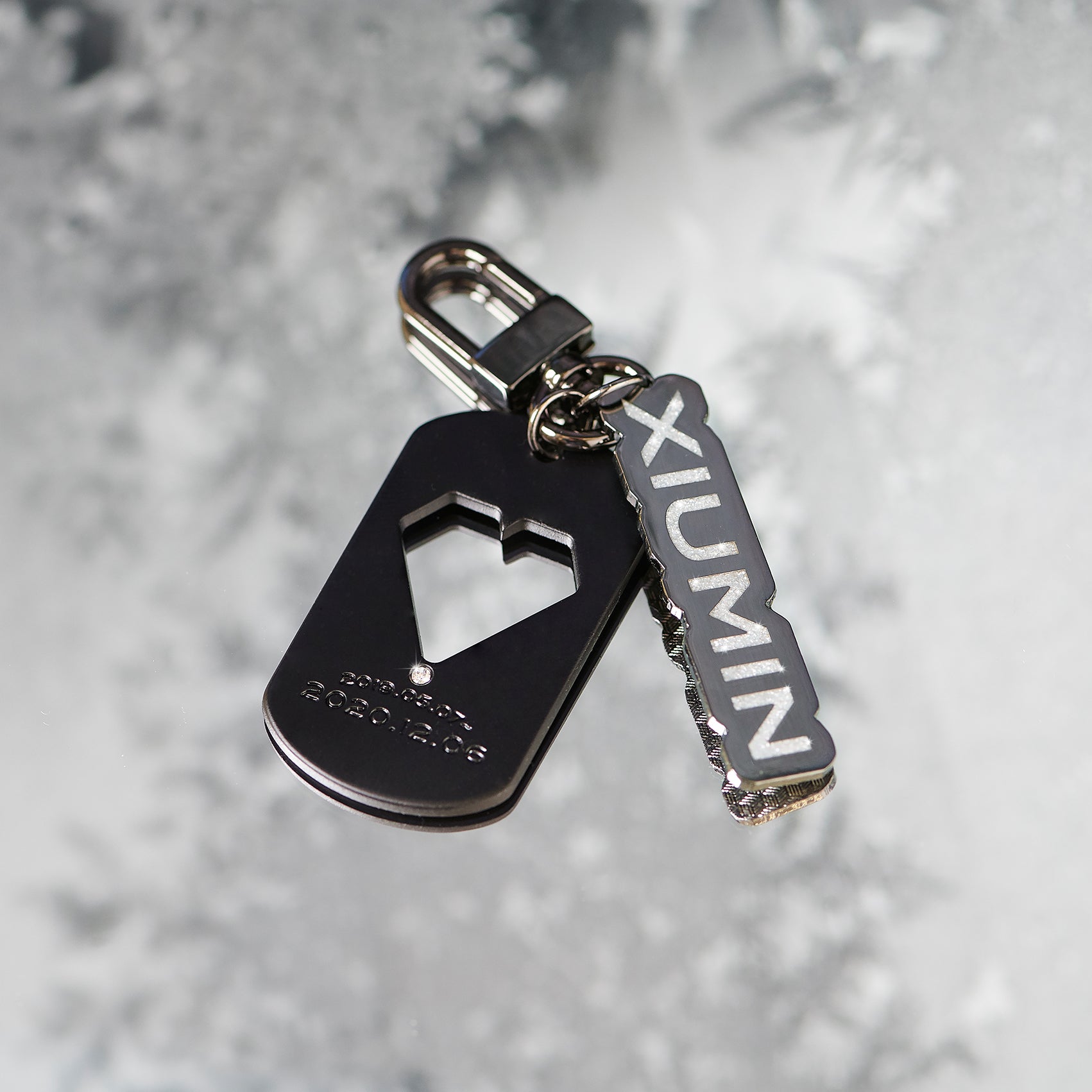 EXO WELCOME BACK セット EXO] Welcome Back Set : Xiumin : Necklace & Tag Keyring – krmerch