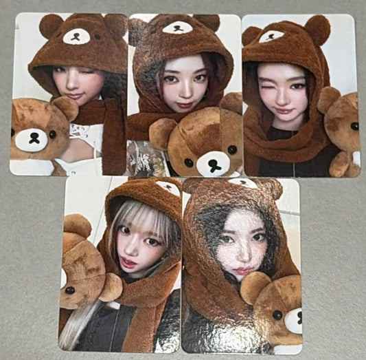 [LUCKY DRAW EVENT] [MEOVV] Bite Now : Hellolive POB Photocard