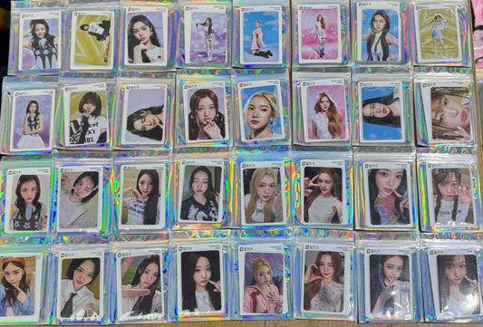 [LUCKY DRAW EVENT] [HEARTS2HEARTS] Style : QQ POB Photocard
