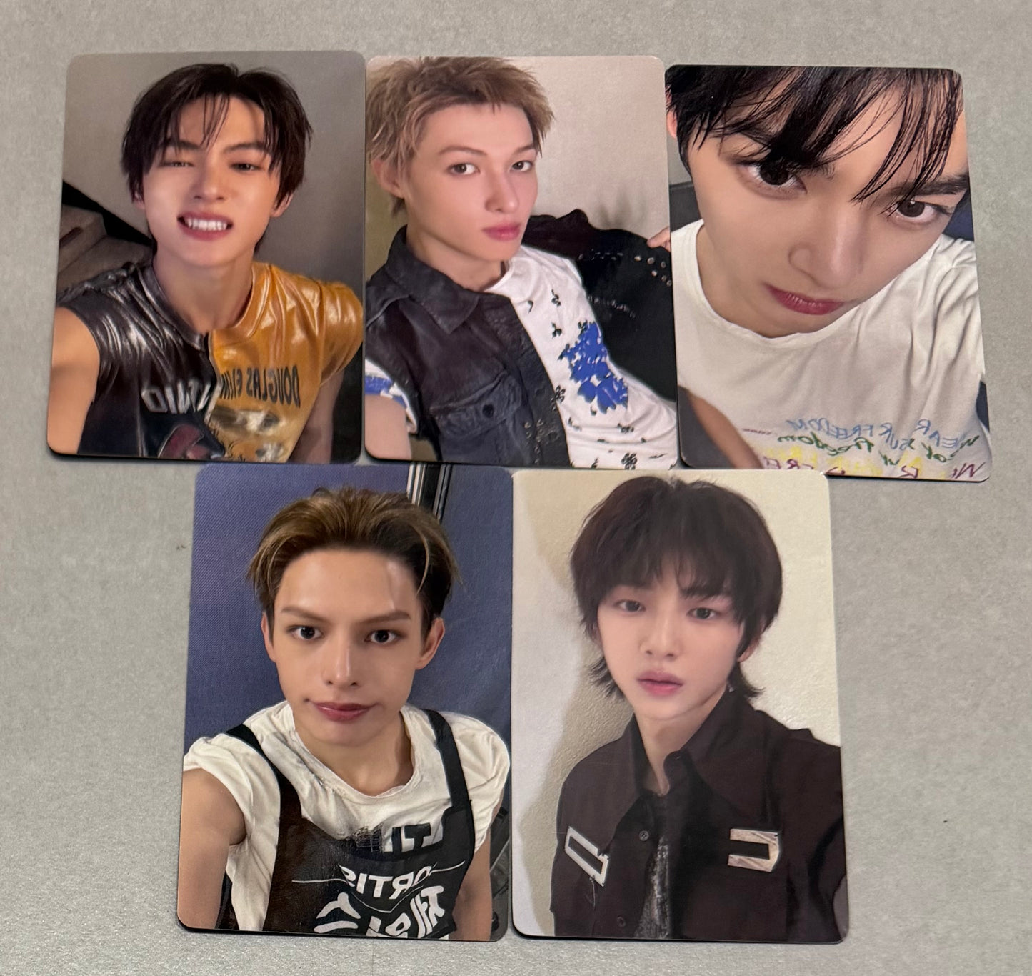 [LUCKY DRAW EVENT] [CORTIS] Color Outside The Lines : YZY 3.0 POB Photocard