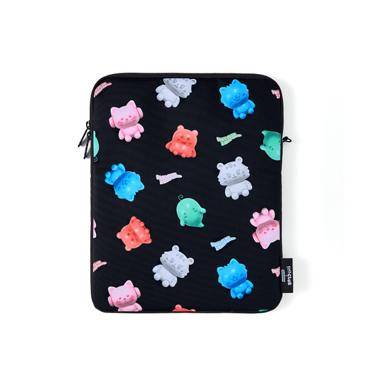 [LE SSERAFIM] Fim's Club x Earp Earp : Laptop Pouch (Color Pattern Ver)