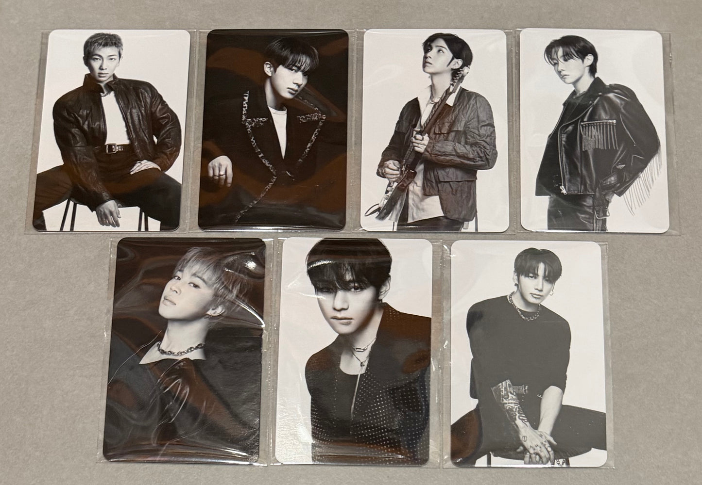 [LUCKY DRAW EVENT] [BTS] Arirang : Withmuu Lucky Draw POB Photocard