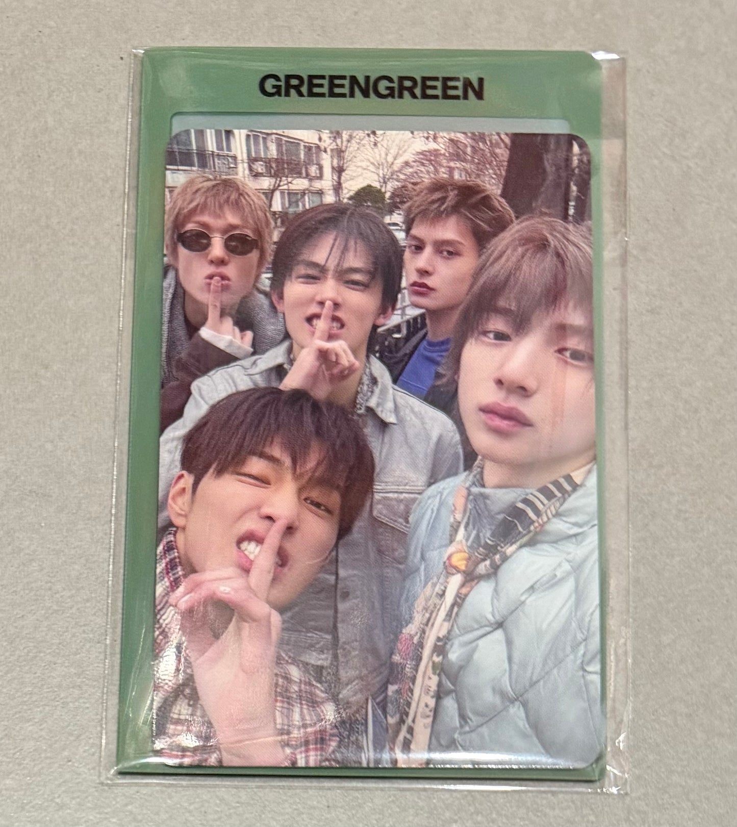 [CORTIS] Green Green : Group Selfie Photocard