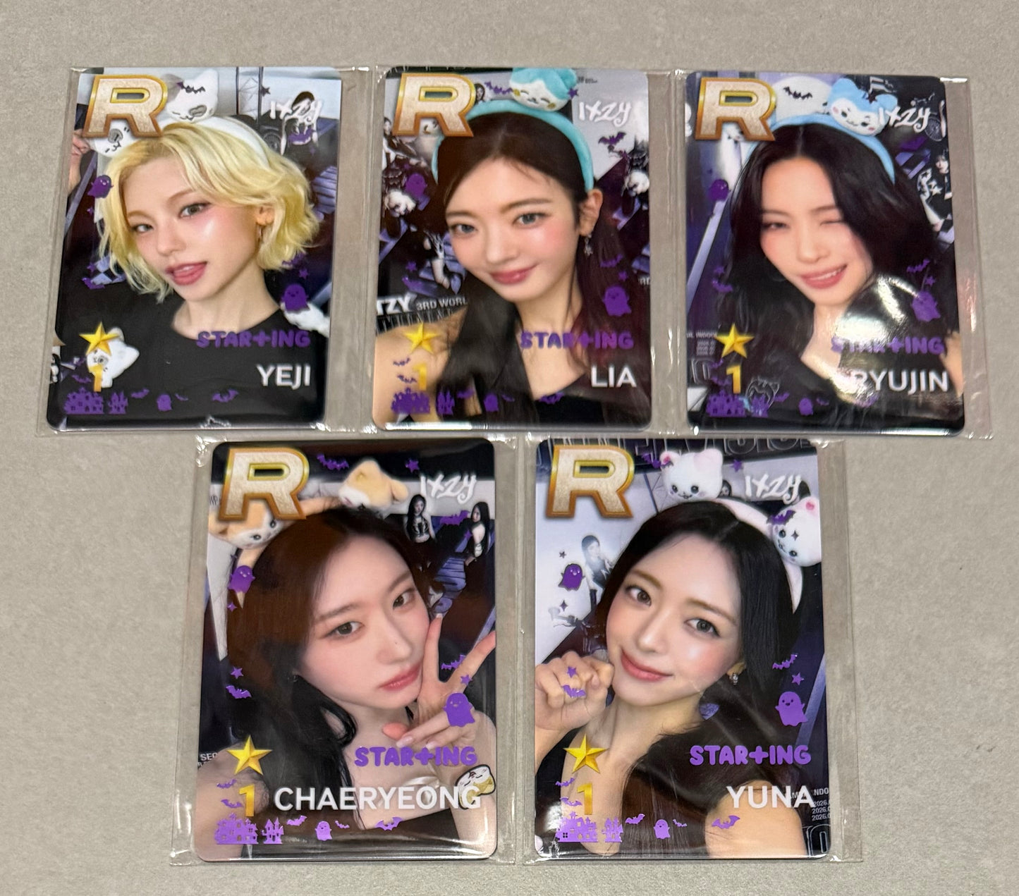 [LUCKY DRAW EVENT] [ITZY] STAR+ING Ghost House : Superstar Photocard