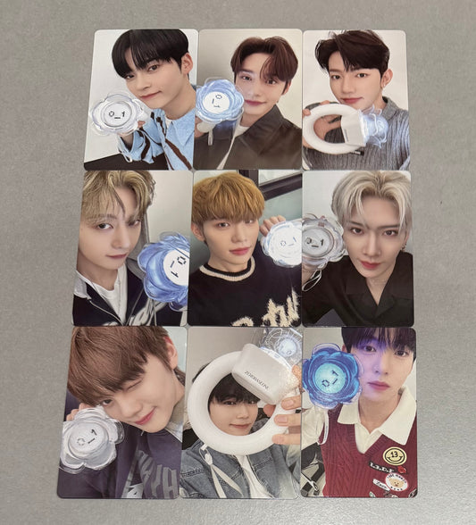 [LUCKY DRAW EVENT] [ZEROBASEONE] Lightstick POB Photocard