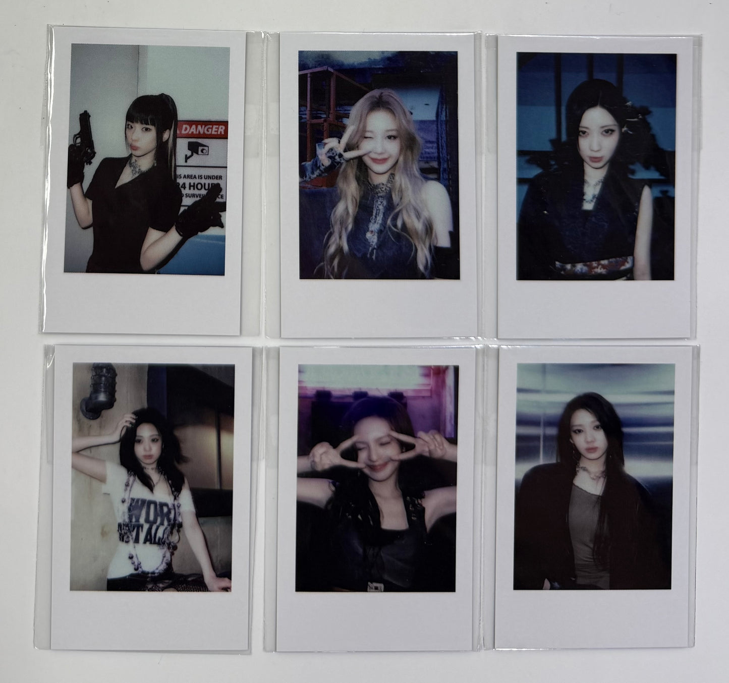 [LUCKY DRAW EVENT] [BABYMONSTER] We Go Up : YG Fansign POB Photocard