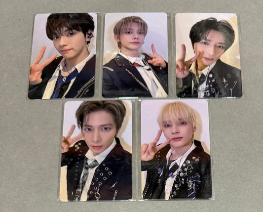 [LUCKY DRAW EVENT] [TXT] 7TH YEAR: A Moment of Stillness in the Thorn : Musinsa 2.0 POB Photocard