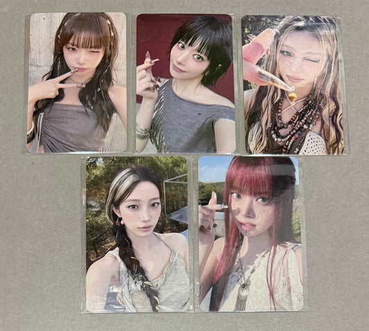 [LUCKY DRAW EVENT] [LE SSERAFIM] Pureflow : Applemusic Lucky Draw POB Photocard