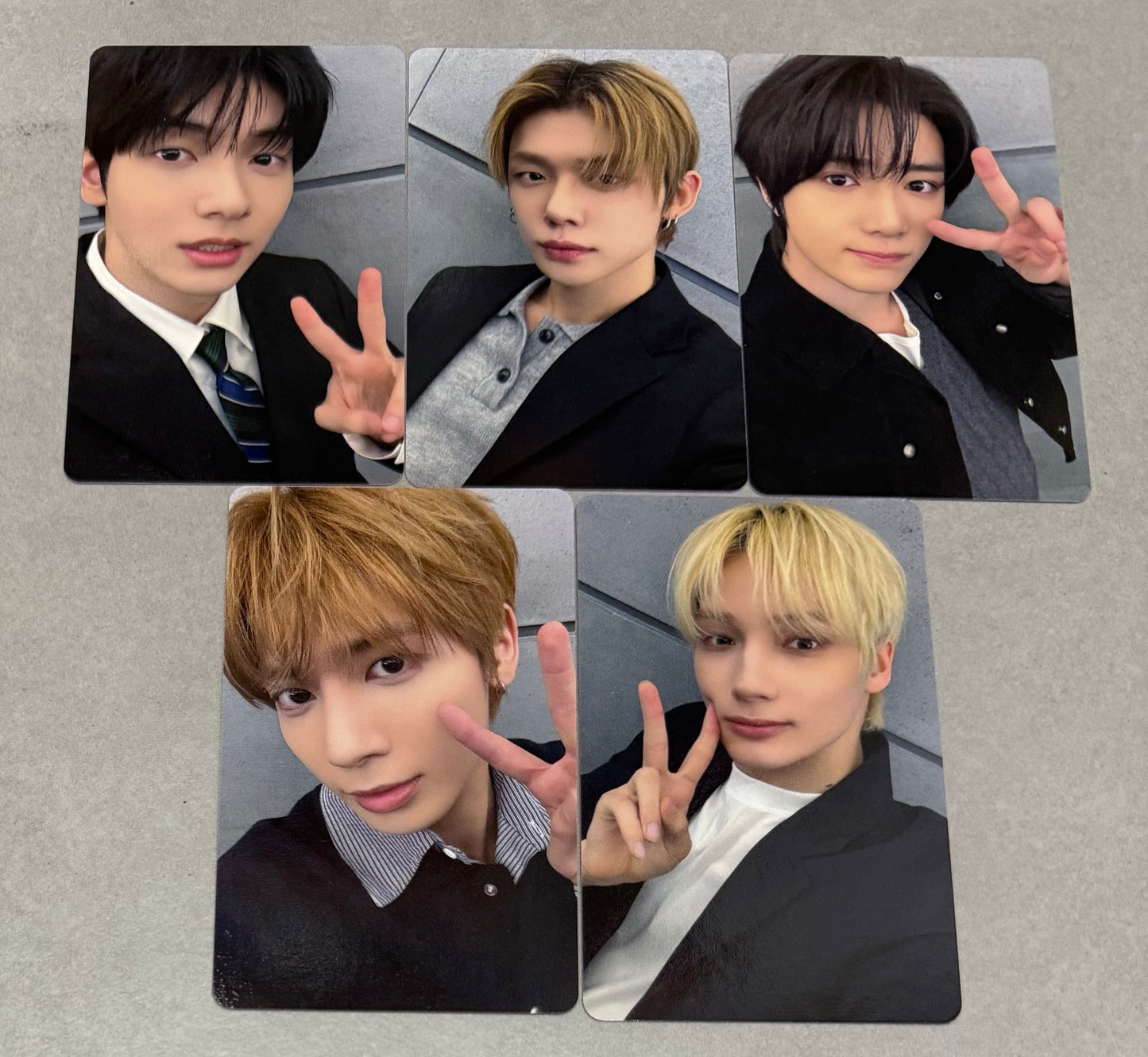 [LUCKY DRAW EVENT] [TXT] 7TH YEAR: A Moment of Stillness in the Thorn : Weverse Lucky Draw 2.0 POB Photocard