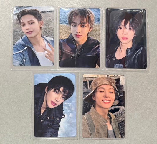 [LUCKY DRAW EVENT] [CORTIS] Color Outside The Lines : YZY Fansign 2.0 POB Photocard