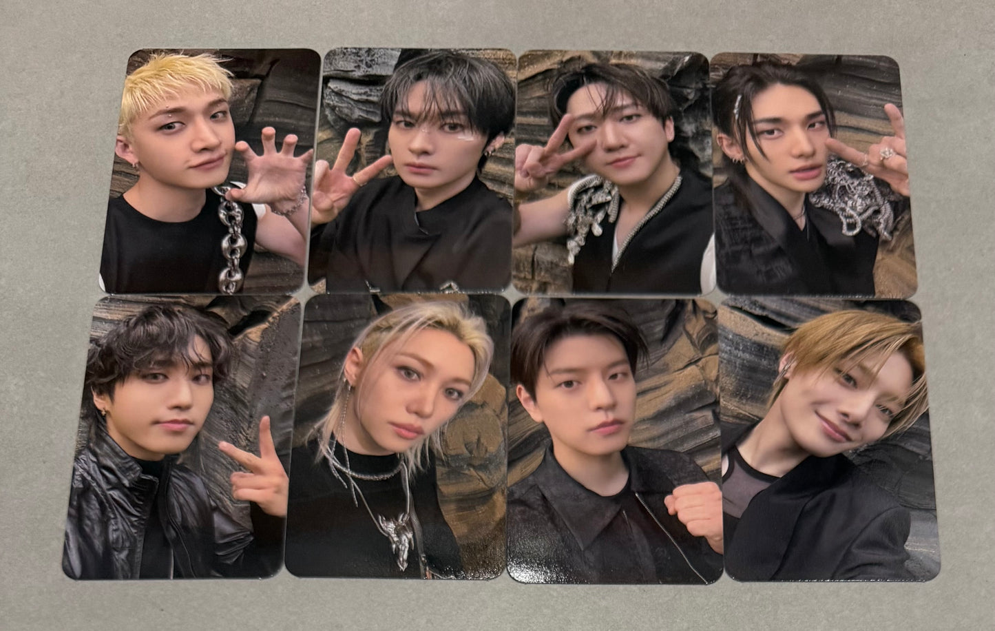 [LUCKY DRAW EVENT] [STRAY KIDS] This & That : Yes24 POB Photocard