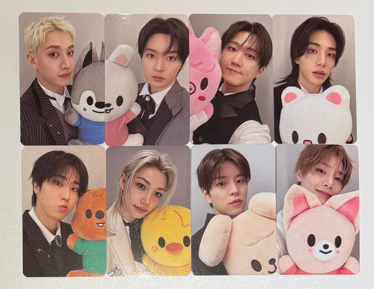 [LUCKY DRAW EVENT] [STRAY KIDS] SKZOO Everywhere All Around The World in Seoul : Pop Up Store POB Photocard