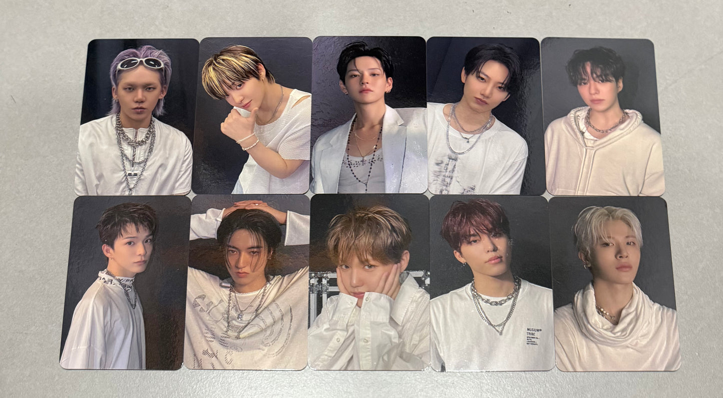 [LUCKY DRAW EVENT] [TREASURE] Love Pulse : New Year Event POB Photocard