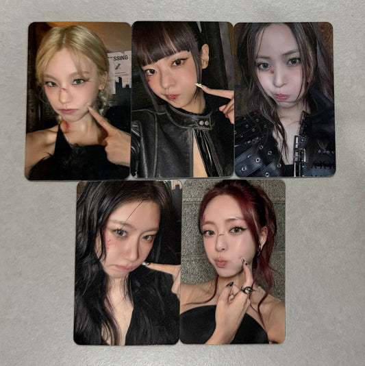 [LUCKY DRAW EVENT] [ITZY] Tunnel Vision : Applemusic POB Photocard