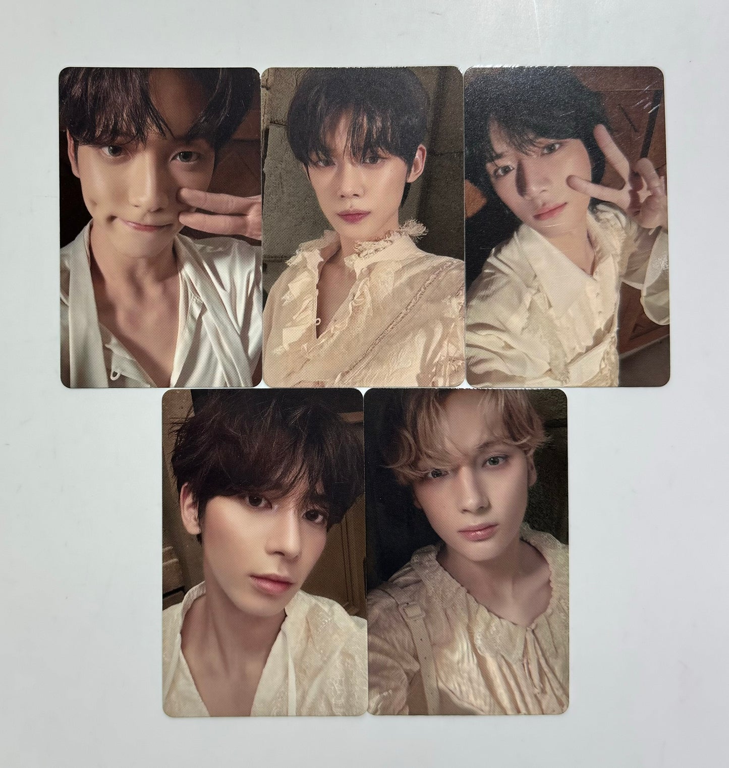 [TXT] Minisode 3 : Tomorrow : POB Photocard