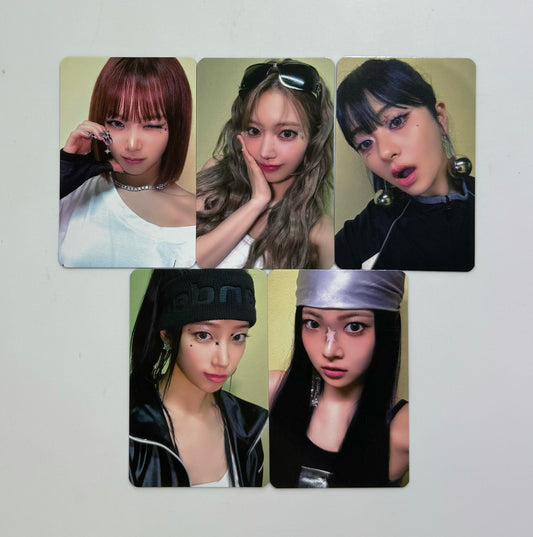 [LUCKY DRAW EVENT] [LE SSERAFIM] Crazy : Musicplant Fansign POB Photocard