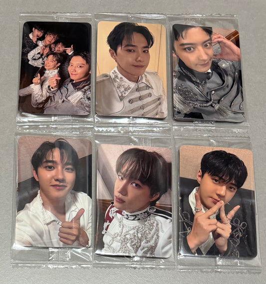 [LUCKY DRAW EVENT] [EXO] REVERXE : Showcase Ktown4U POB Photocard