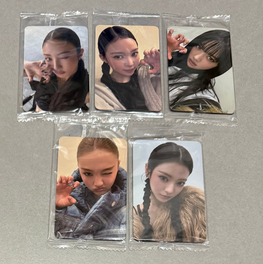 [LUCKY DRAW EVENT] [MEOVV] Bite Now : Ktown4U POB Photocard