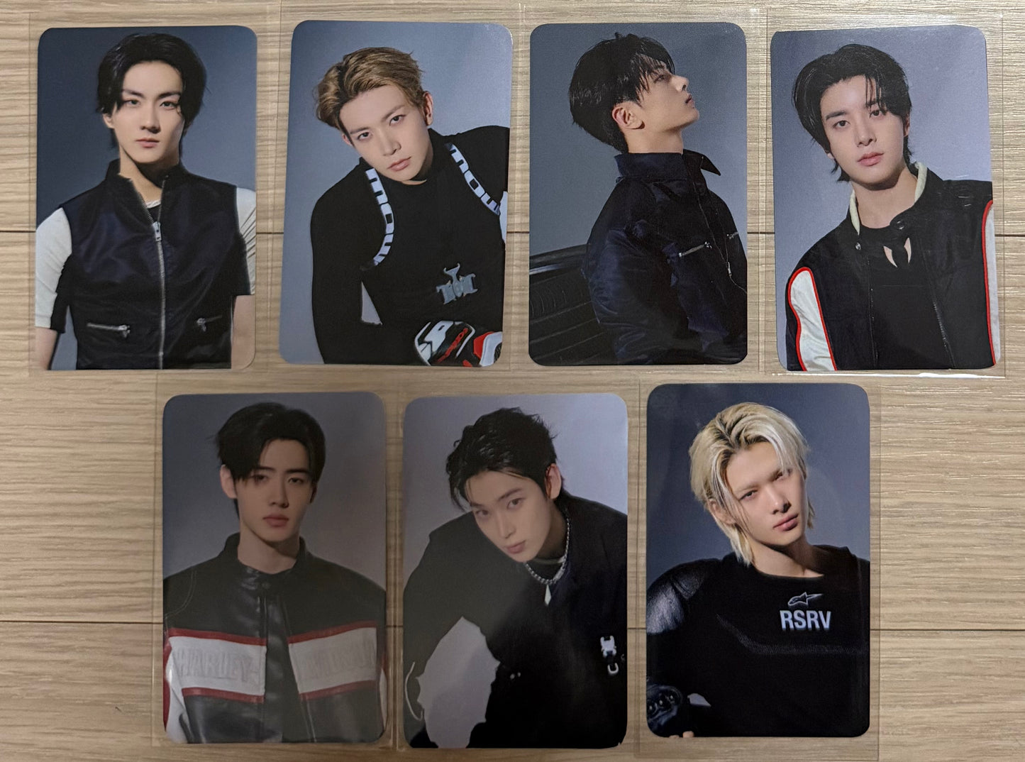[LUCKY DRAW EVENT] [ENHYPEN] Walk The Line Final Pop Up Store POB Photocard