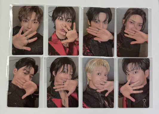 [ATEEZ] 2024 ATEEZ WORLD TOUR [TOWARDS THE LIGHT: WILL TO POWER] IN SEOUL PLAYCODE : POB Photocard