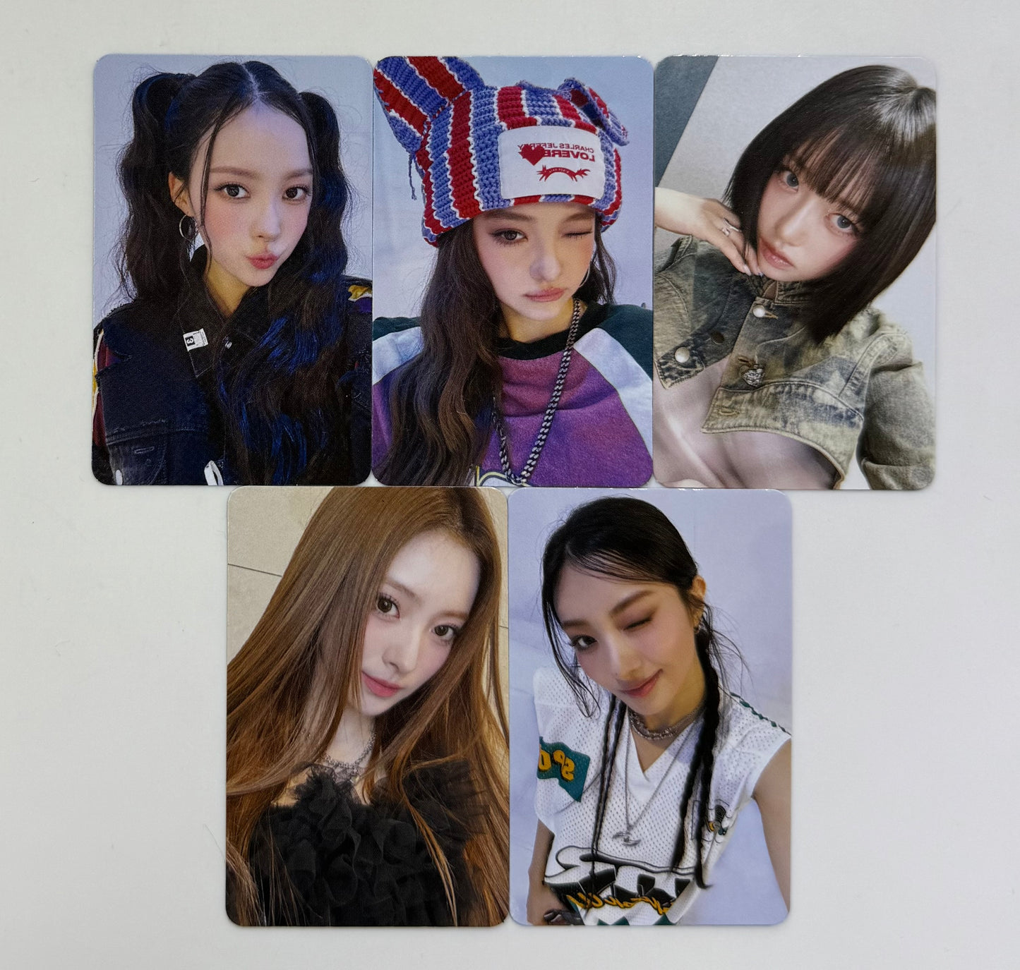 [LUCKY DRAW EVENT] [MEOVV] My Eyes Open VVIDE : Yetimall Fansign 3.0 POB Photocard