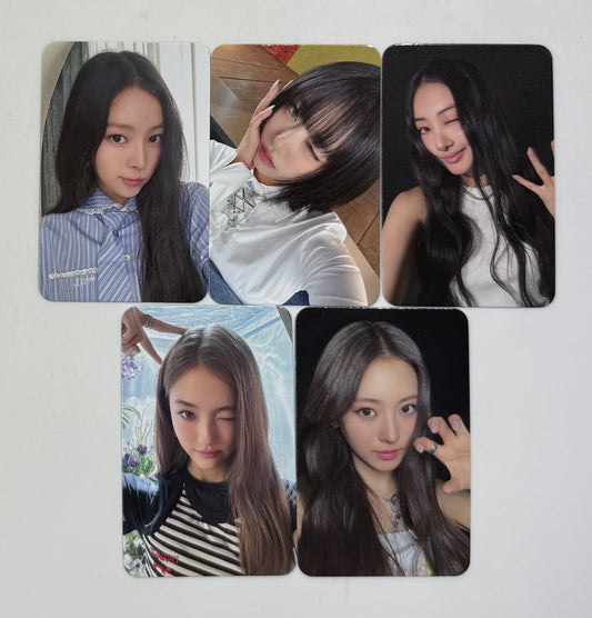 [LUCKY DRAW EVENT] [MEOVV] My Eyes Open VVIDE : DearMyMuse Fansign POB Photocard