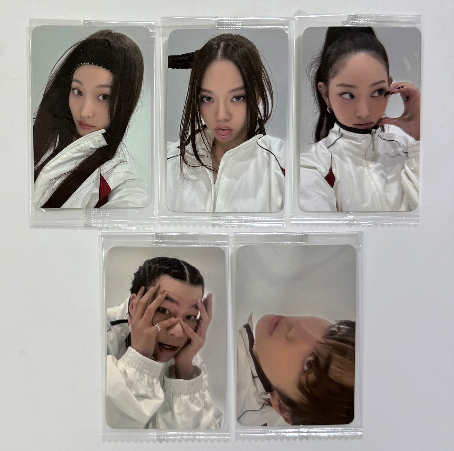 [LUCKY DRAW EVENT] [ALLDAYPROJECT] Famous : Ktown4U Fansign POB Photocard
