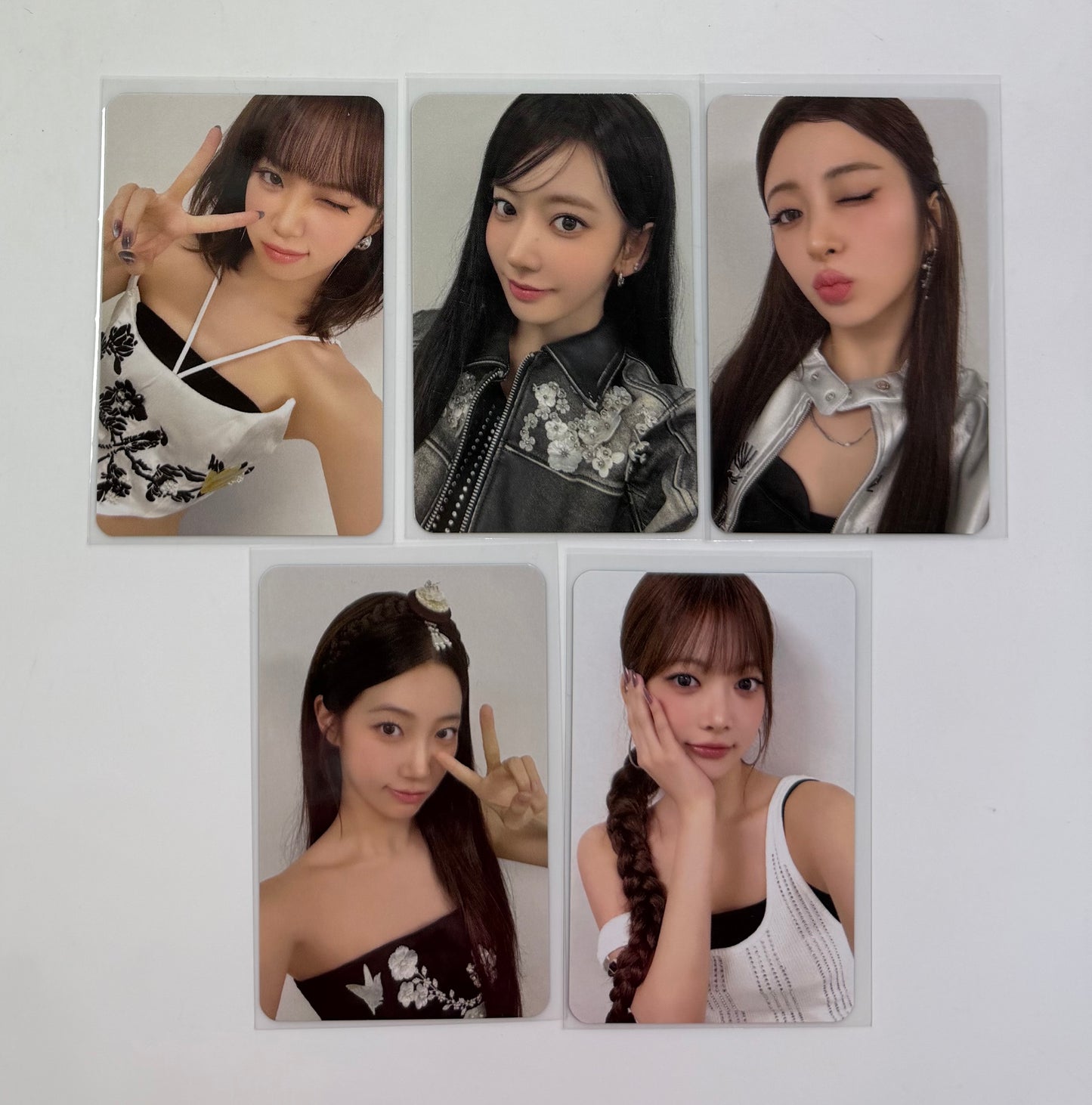 [LUCKY DRAW EVENT] [LE SSERAFIM] Spaghetti : Soundwave Lucky Draw POB Photocard