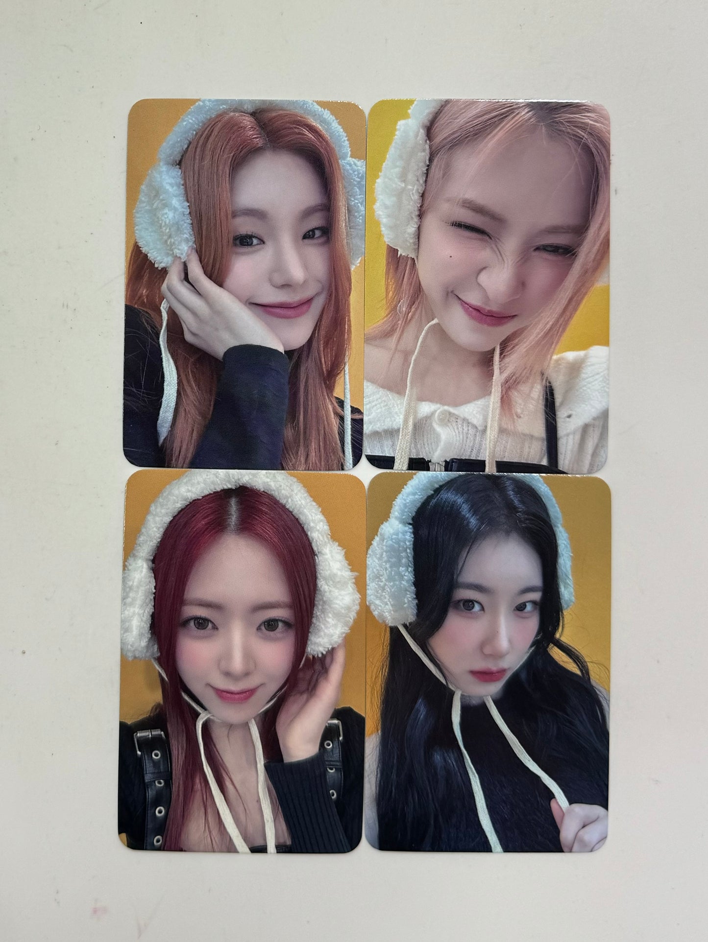 [ITZY] Born To Be : Fansign POB Photocard