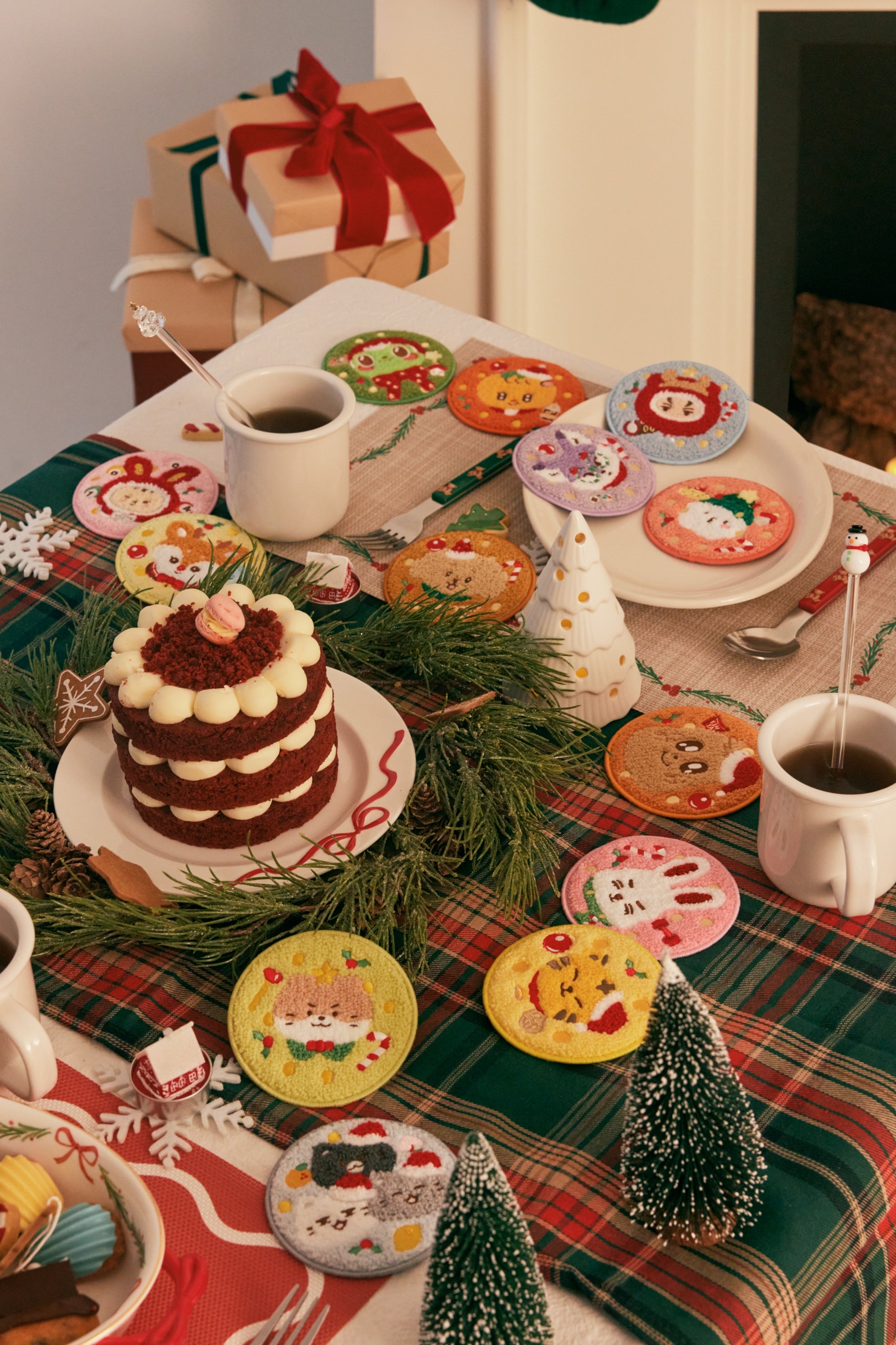 miniteen holiday クリスマス SEVENTEEN] Holiday With Miniteen : Official Character Pop Up MD