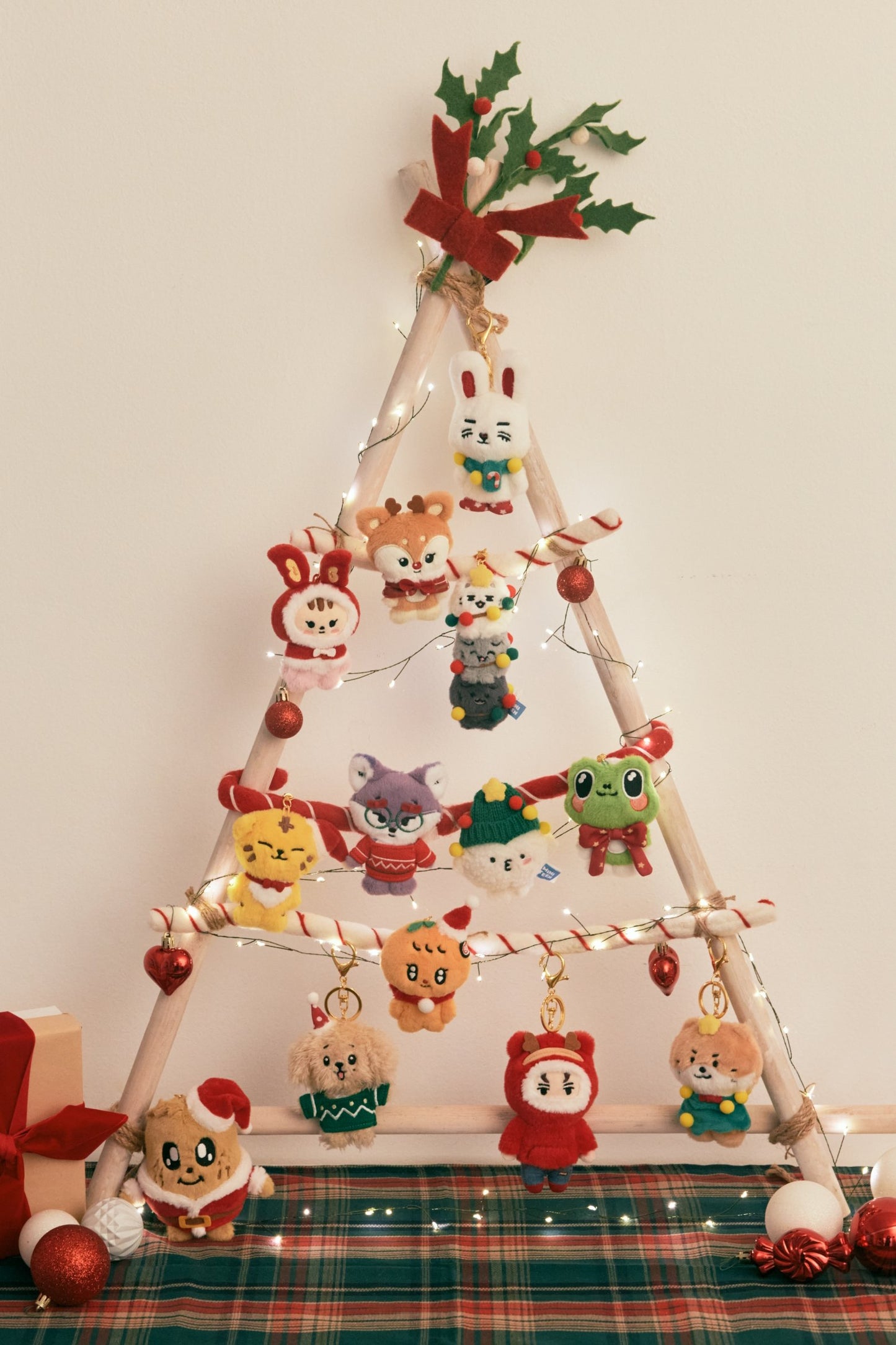 [SEVENTEEN] Holiday With Miniteen : Official Character Pop Up MD