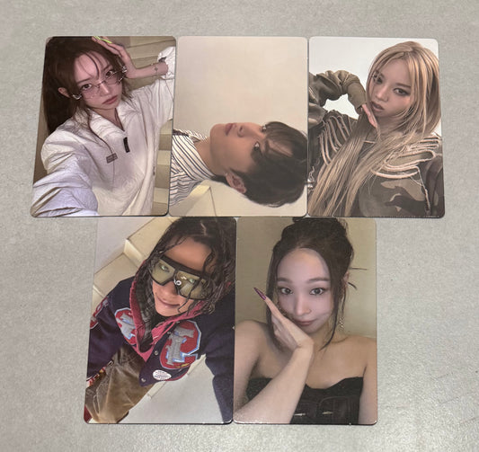 [LUCKY DRAW EVENT] [ALLDAYPROJECT] The 1st Ep Album : YG 2.0 POB Photocard