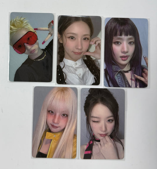 [LUCKY DRAW EVENT] [I-DLE] : We Are : Studio Choom POB Photocard