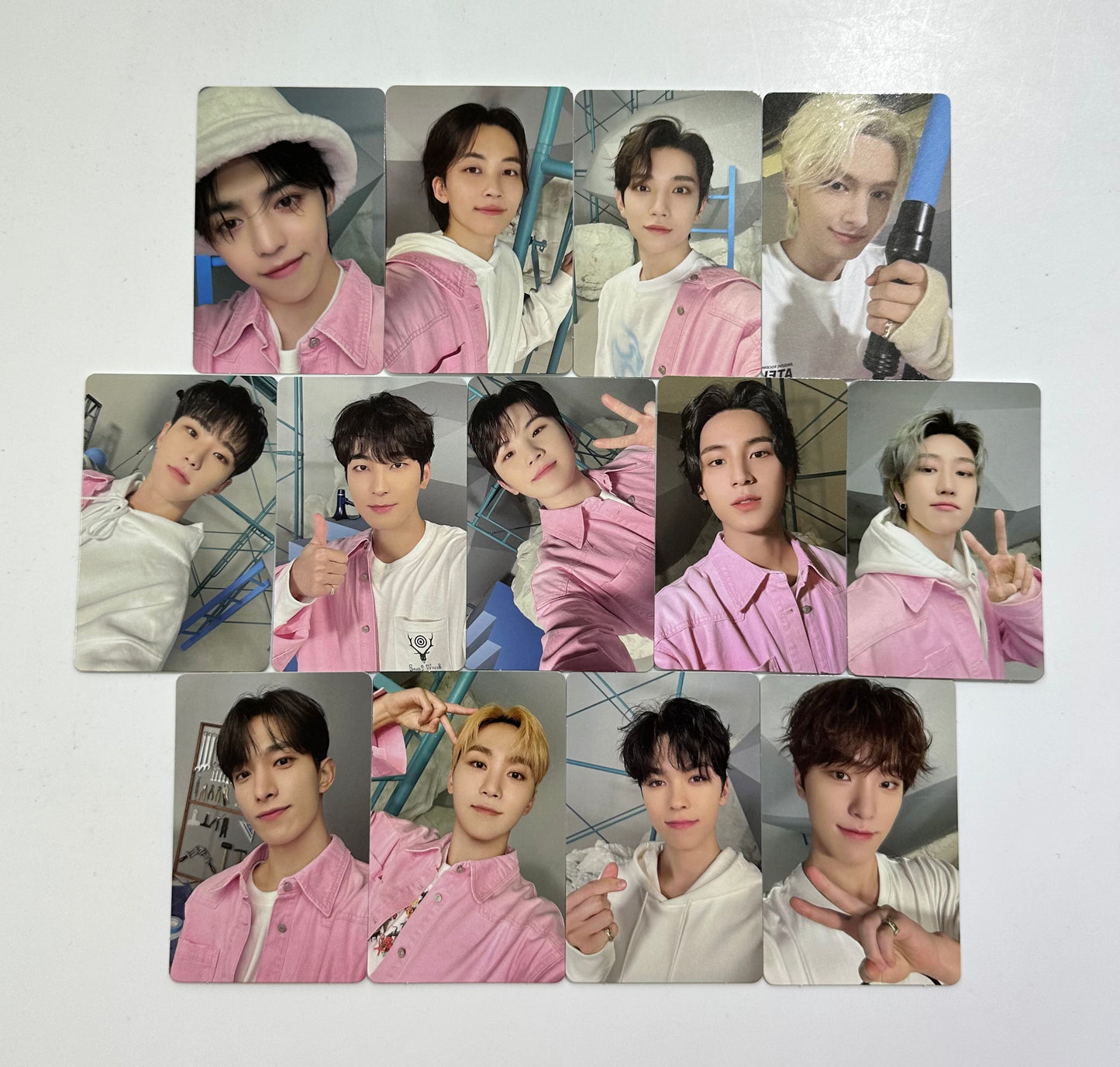 [SEVENTEEN] Seventeen In Carat Land : 2023 SVT 7th Fanmeeting : Selfie Trading Card