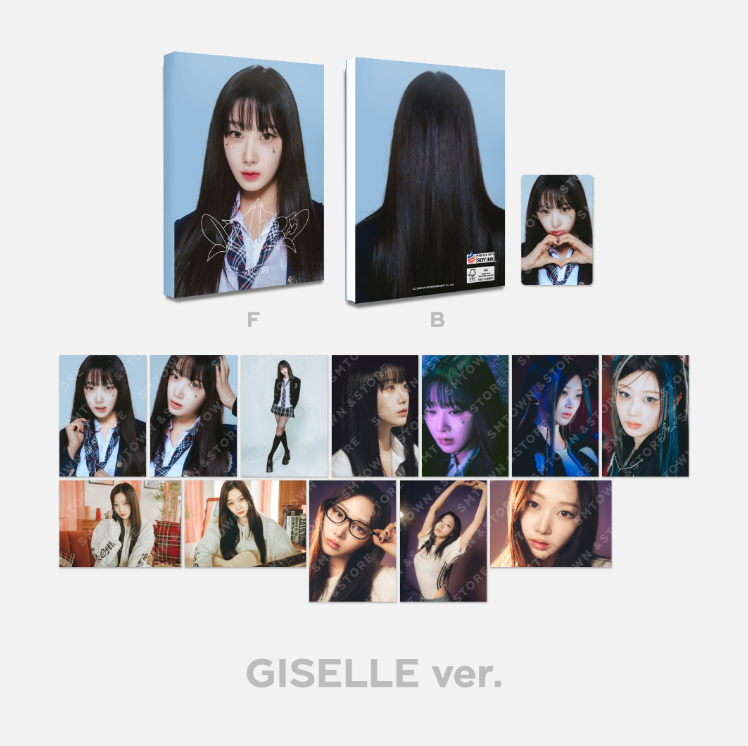 aespa MY WORLD POSTCARD BOOK KARINA