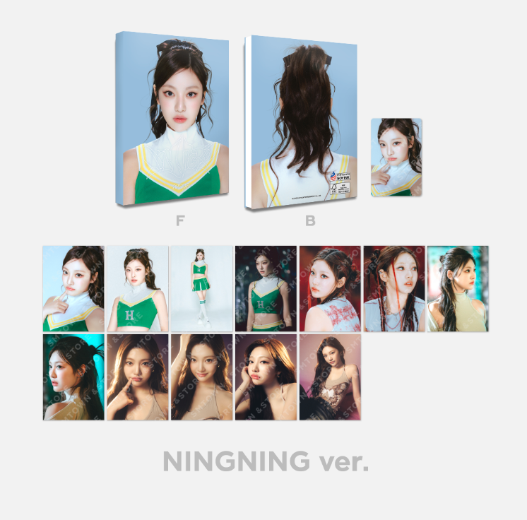 aespa MY WORLD POSTCARD BOOK KARINA