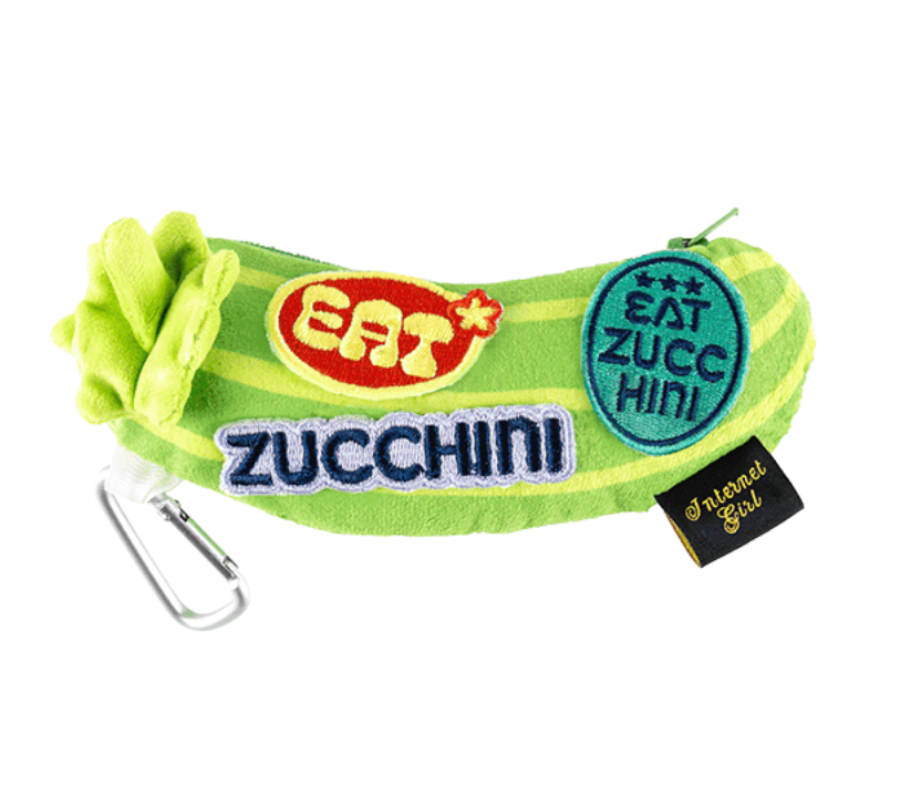 [KATSEYE] Internet Girl : Zucchini Pouch Keyring