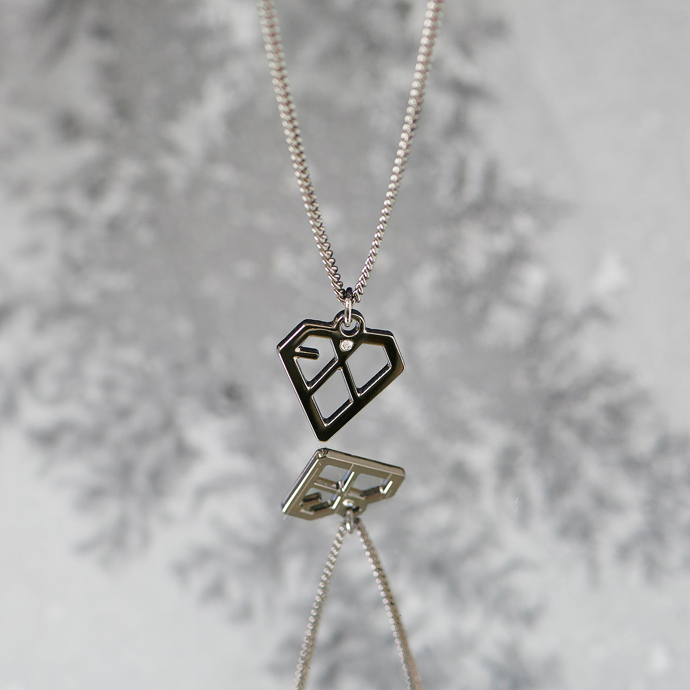 EXO] Welcome Back Set : Xiumin : Necklace & Tag Keyring – krmerch