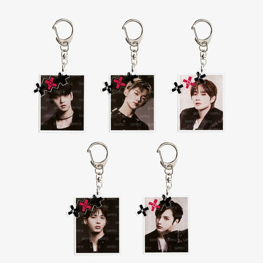 [TXT] Good Boy Gone Bad : Photo Keyring (Light Grey)