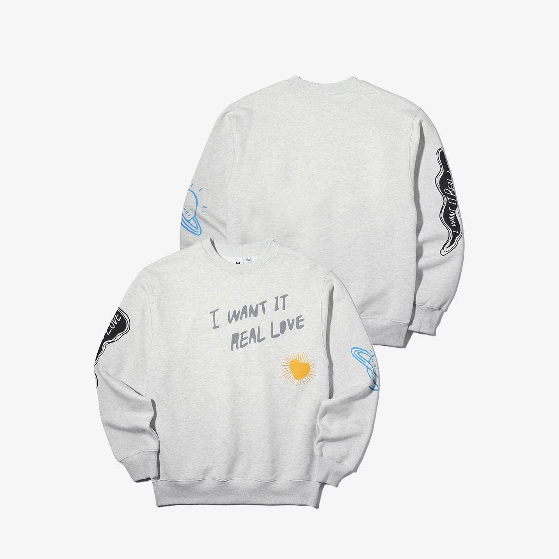BTS  pop-up space of   DNA   SWEATER