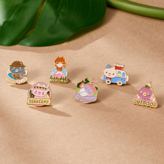 [MONSTA X] Twotuckgom x Monsta X : Tutu Bear Chin Bear Enamel Pin